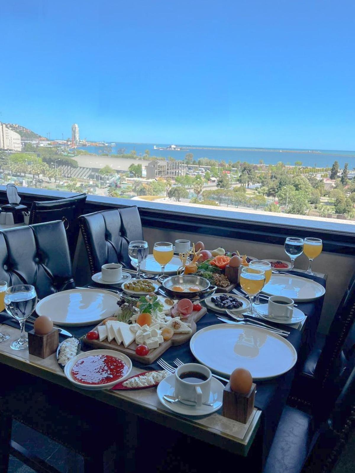Bm Hotel City 萨姆松 外观 照片